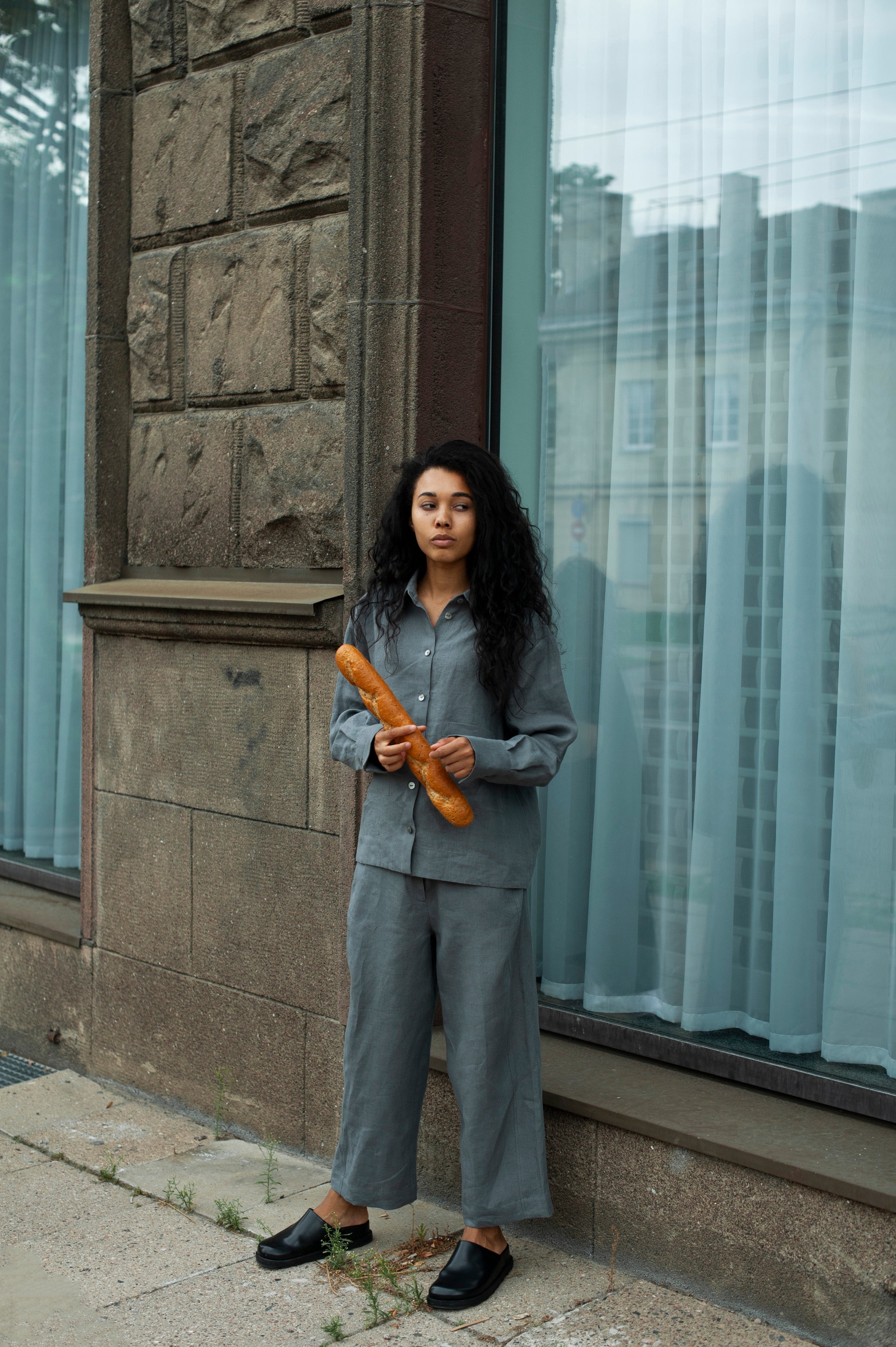 Women's Relaxed Fit workwear style Linen 2 pieces summer suit: Blazer and pants