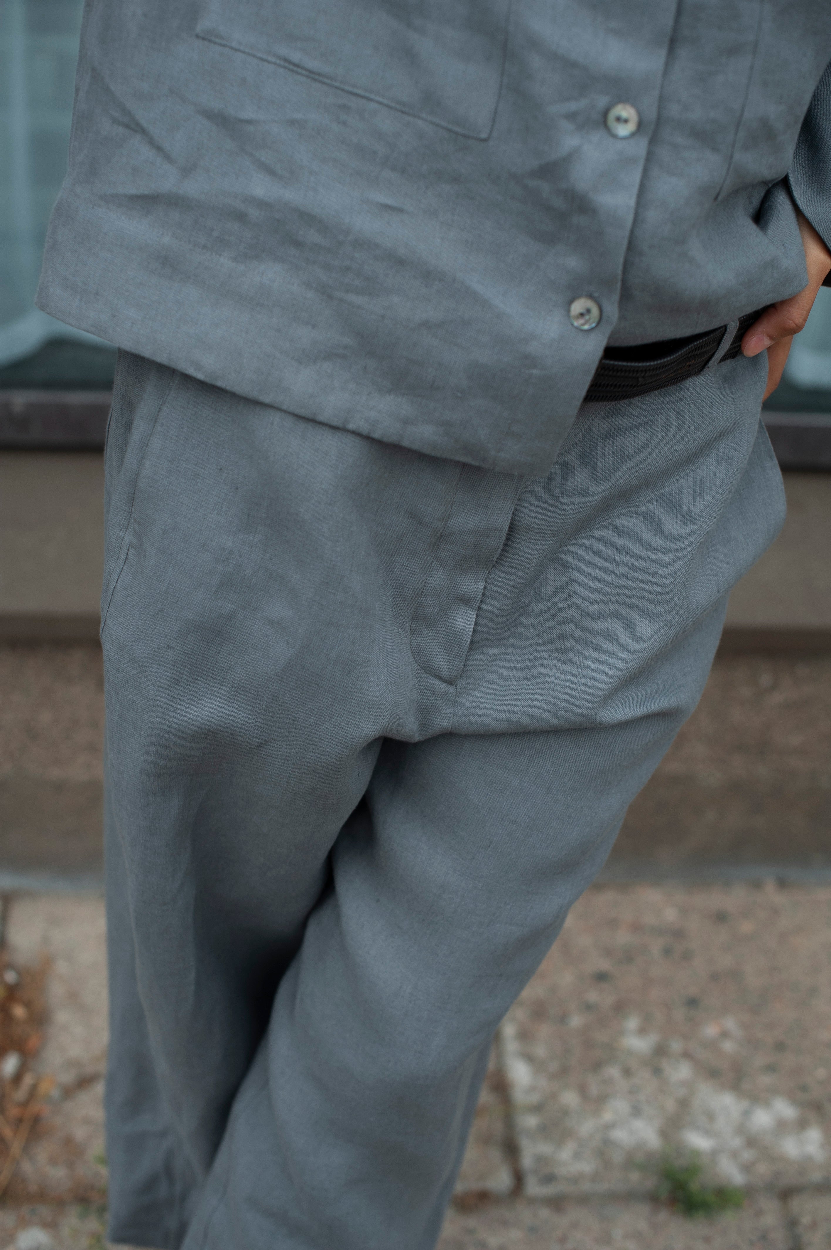 Women's Relaxed Fit workwear style Linen 2 pieces summer suit: Blazer and pants