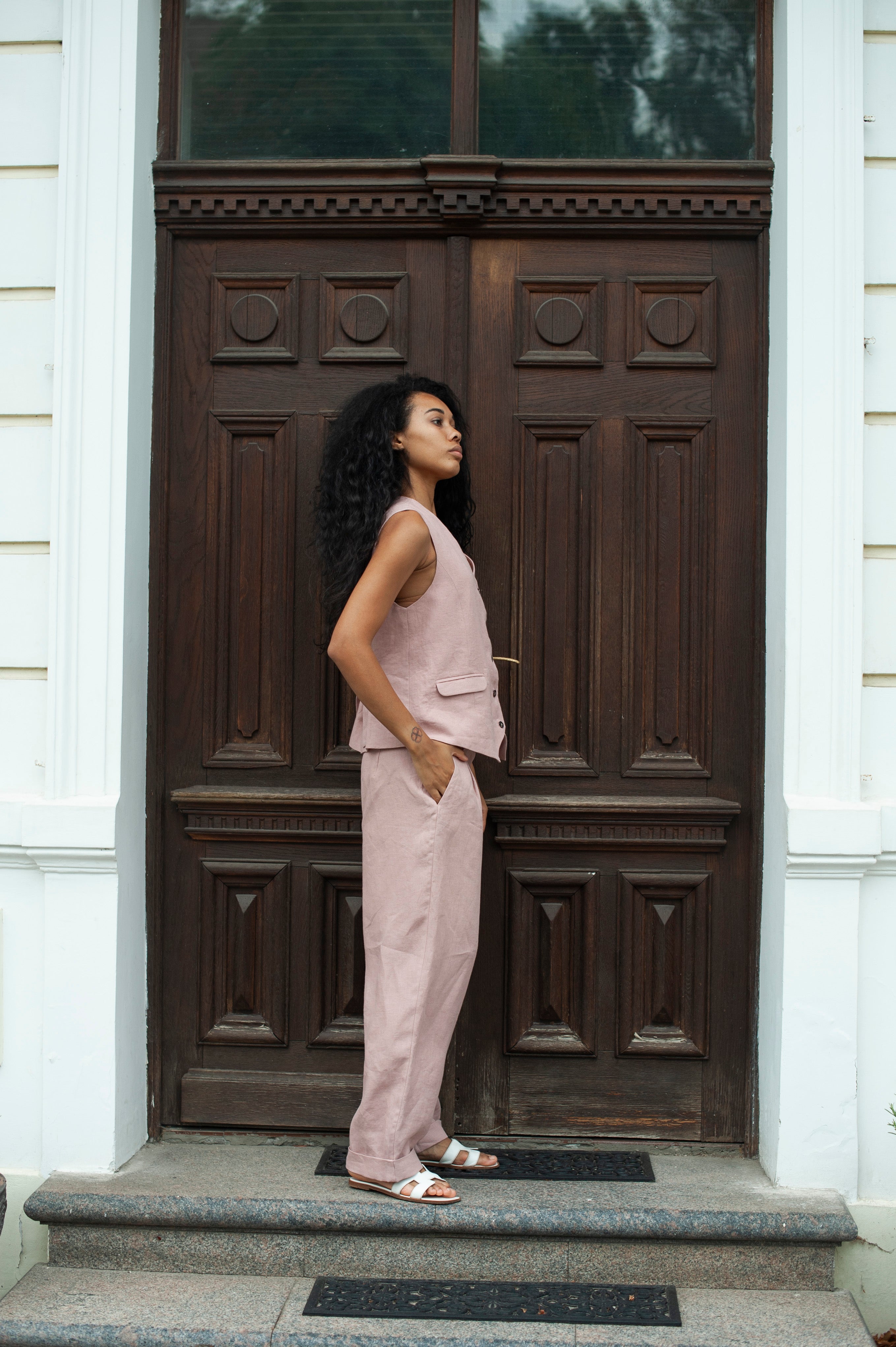 Women's linen pants with pleats with high waist in Pale Rose