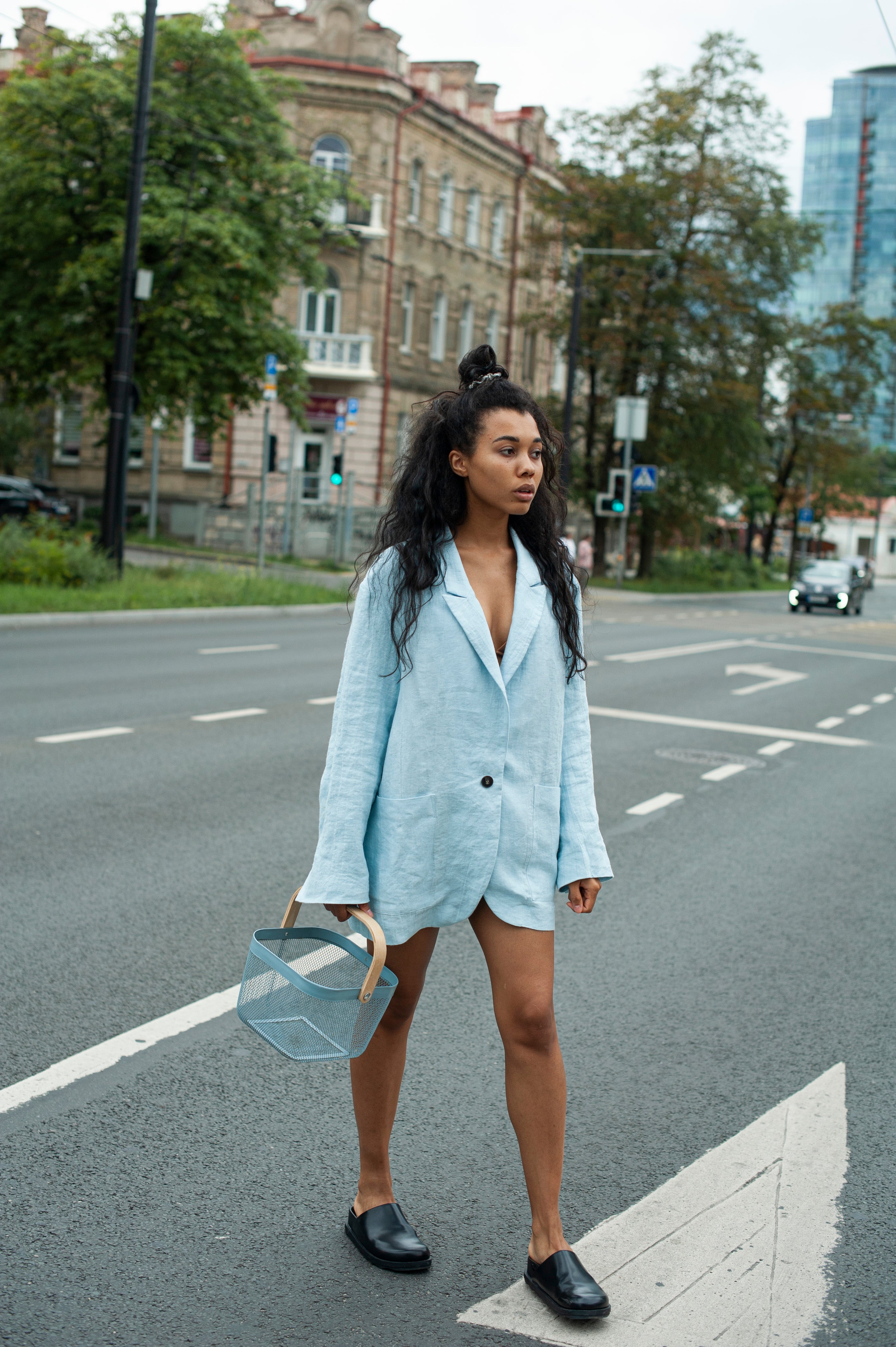 Women's Relaxed Fit Linen summer blazer in sky blue heavy linen