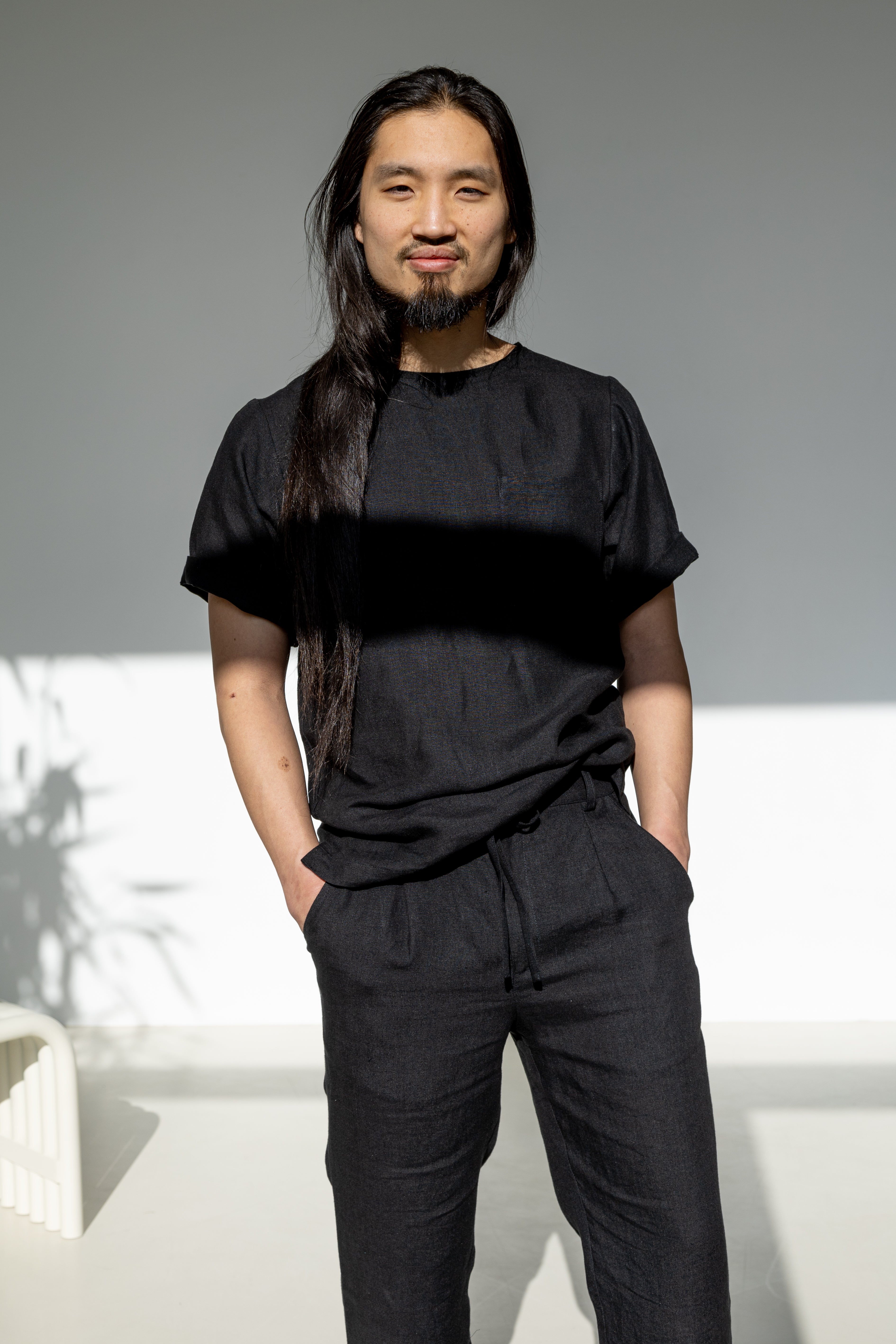 linen t-shirt for men with short sleeves