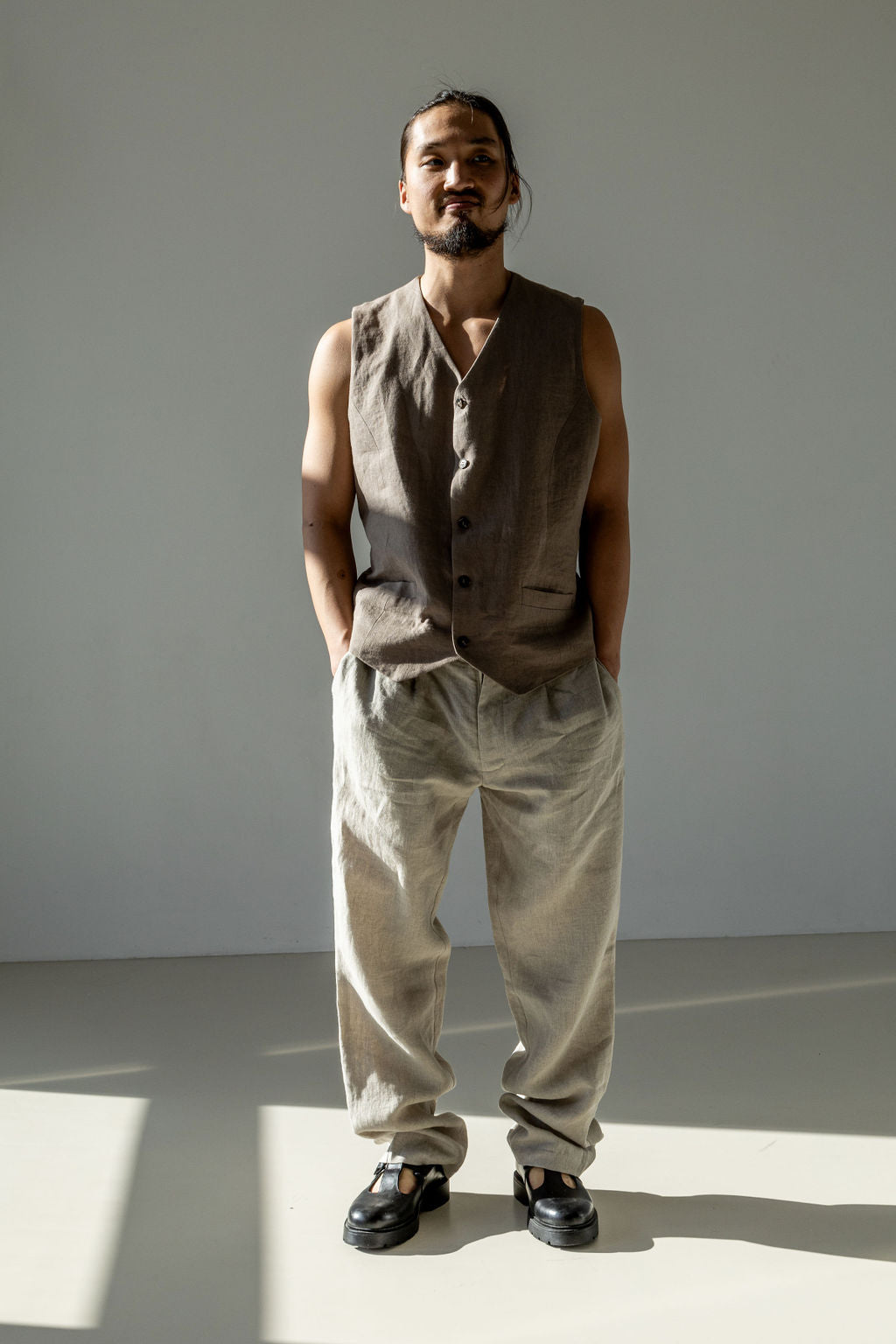 Men's classic linen pants