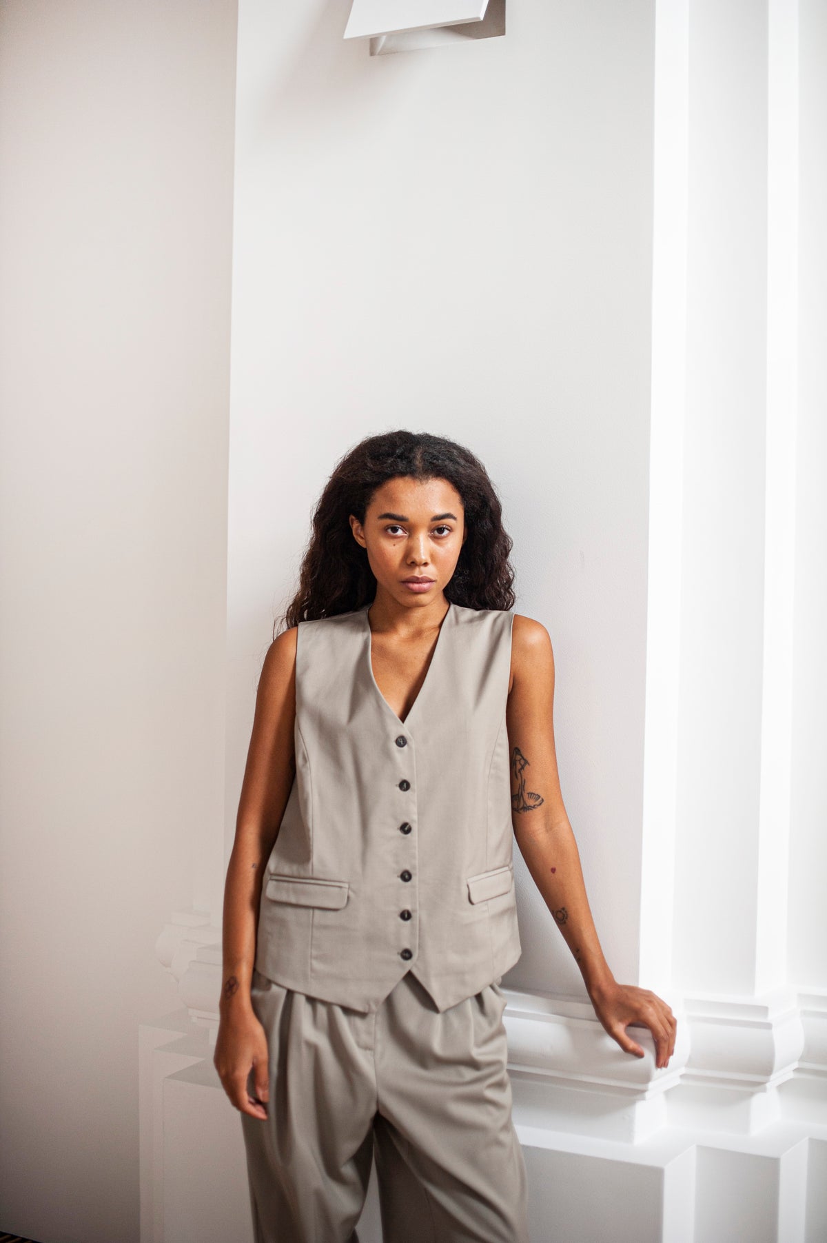 Women's tailored Merino wool vest with lining