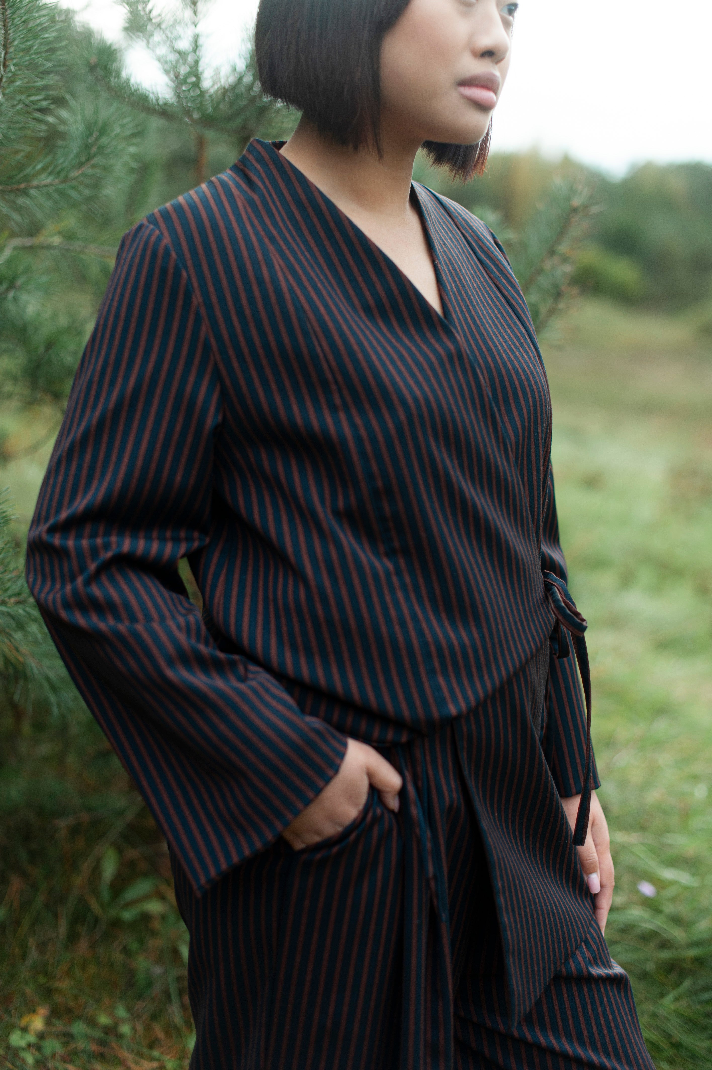 Brown strip Japanese style-inspired wrap top with wide sleeves, long hem and wide sleeves, pair with matching wide-leg pants.