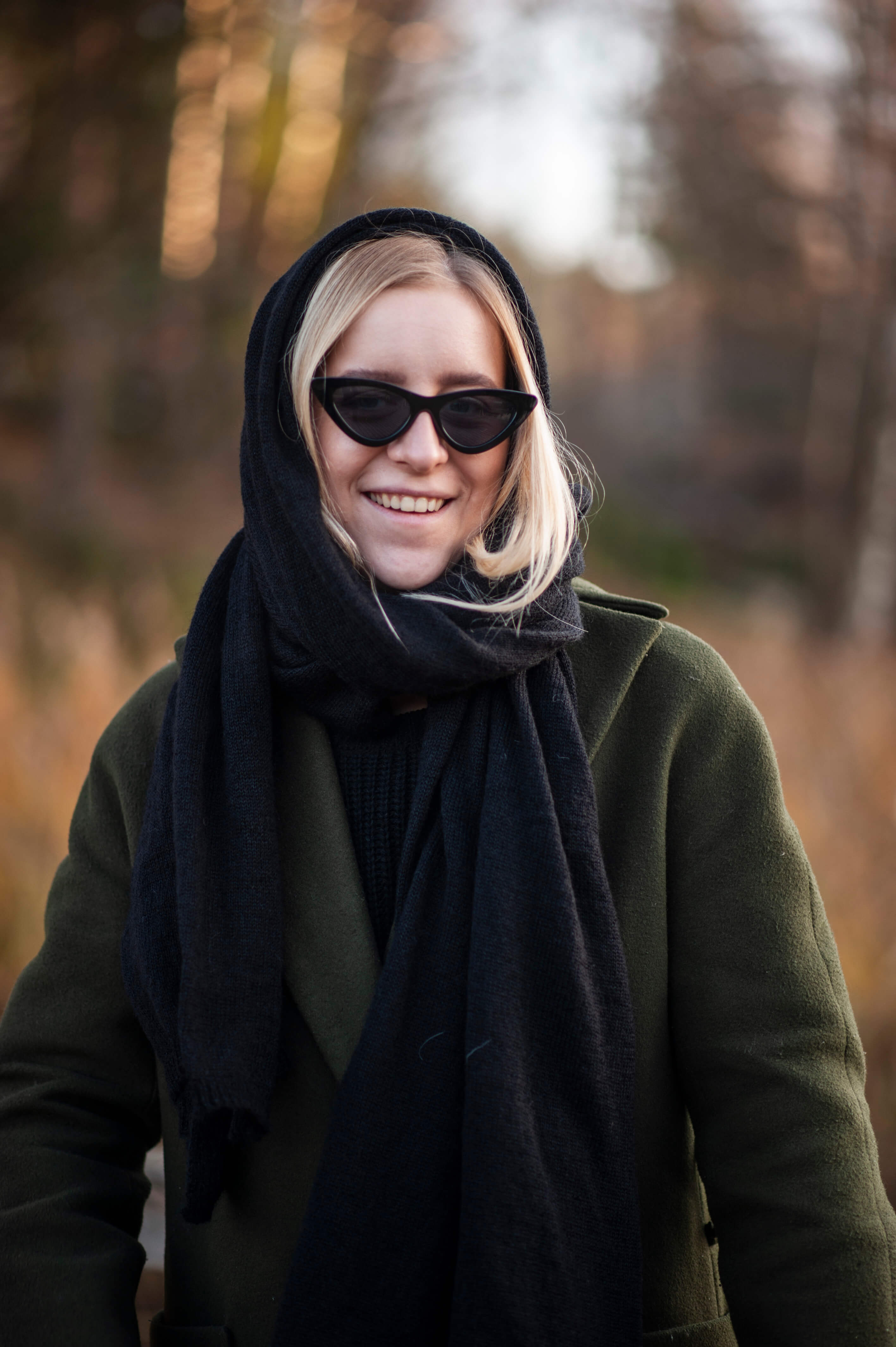 Black unisex maxi wool blanket shawl