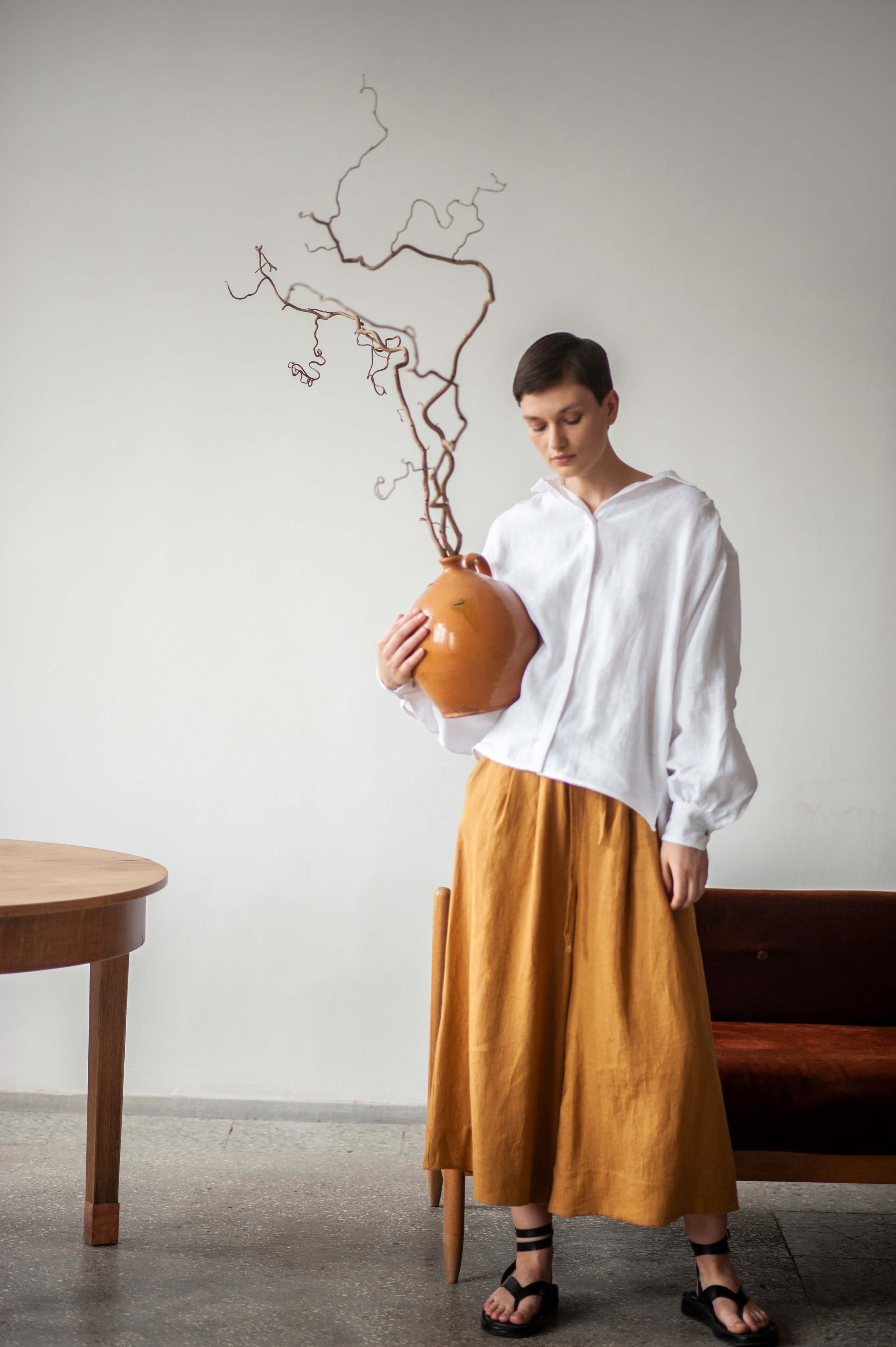 Puff-sleeve linen shirt EMILY