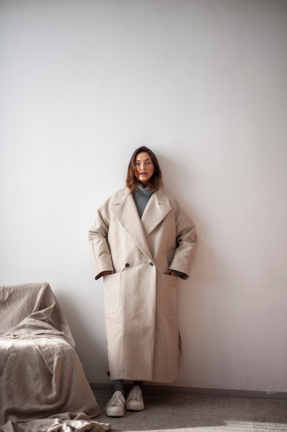 Women's Maxi Cotton Trench Coat – Oversized Beige Raglan Sleeve