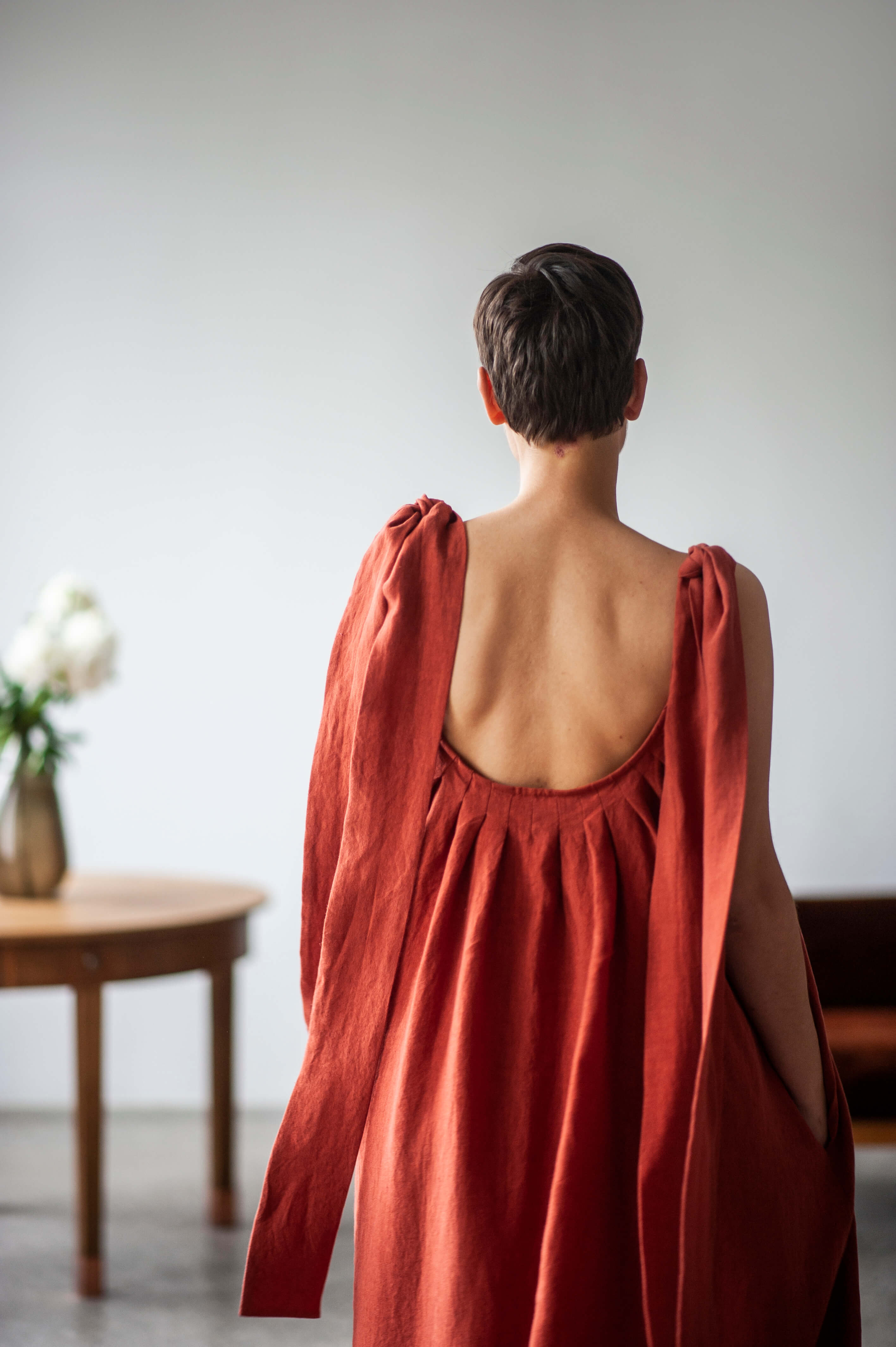 Open back linen dress SAMANTA
