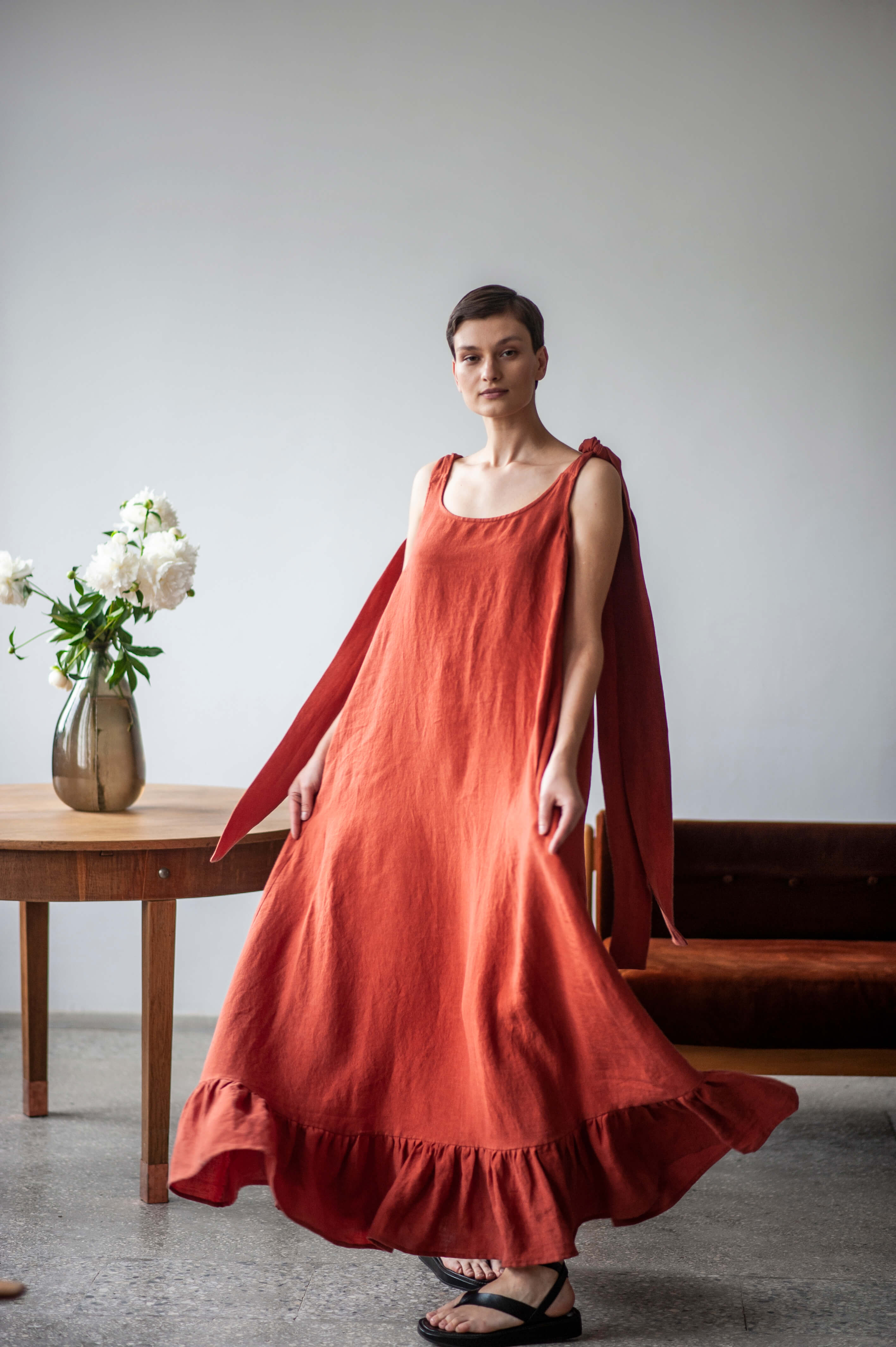Open back linen dress SAMANTA