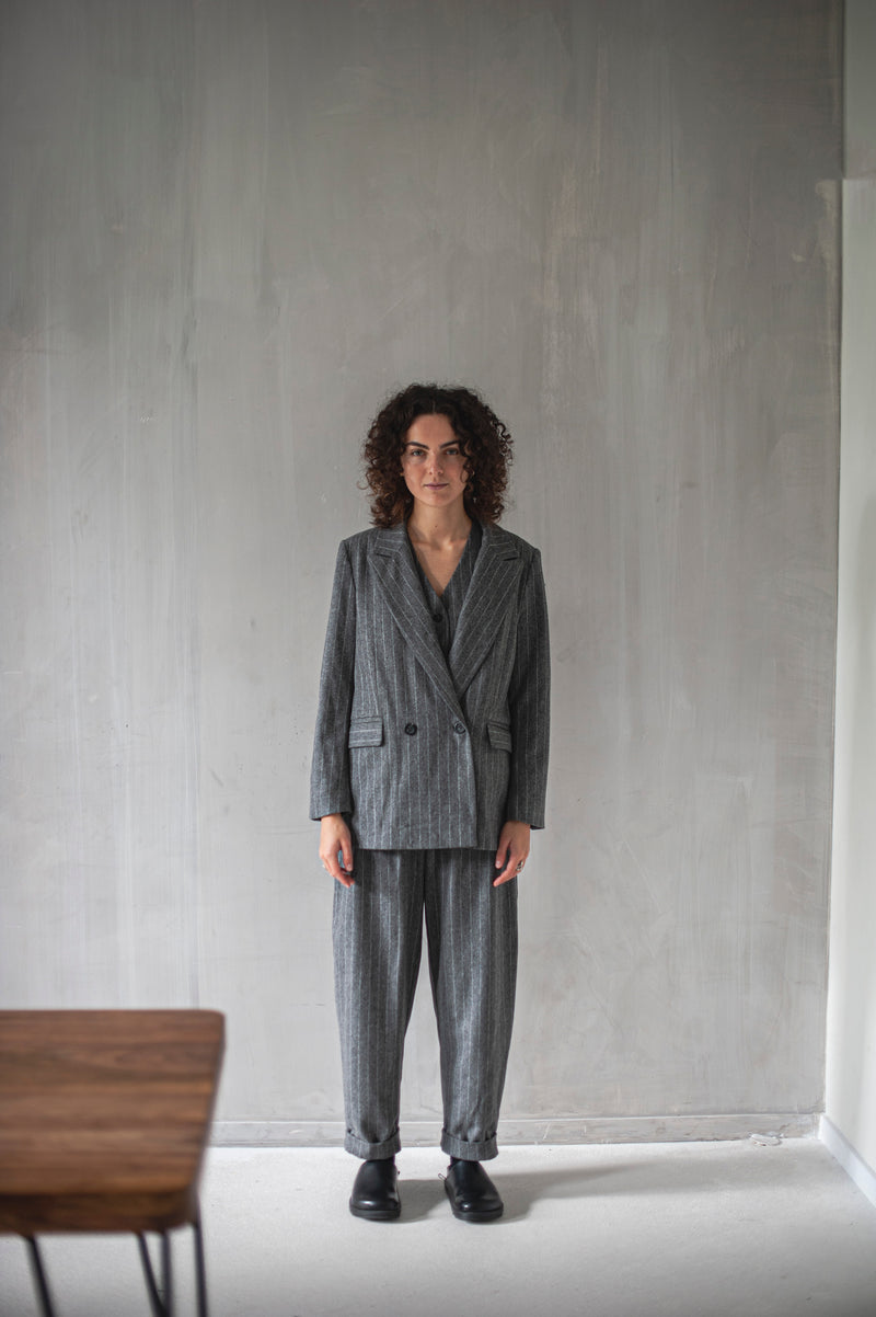 Women's three-piece tweed pants suit. A beautiful set for office or any special occasion.