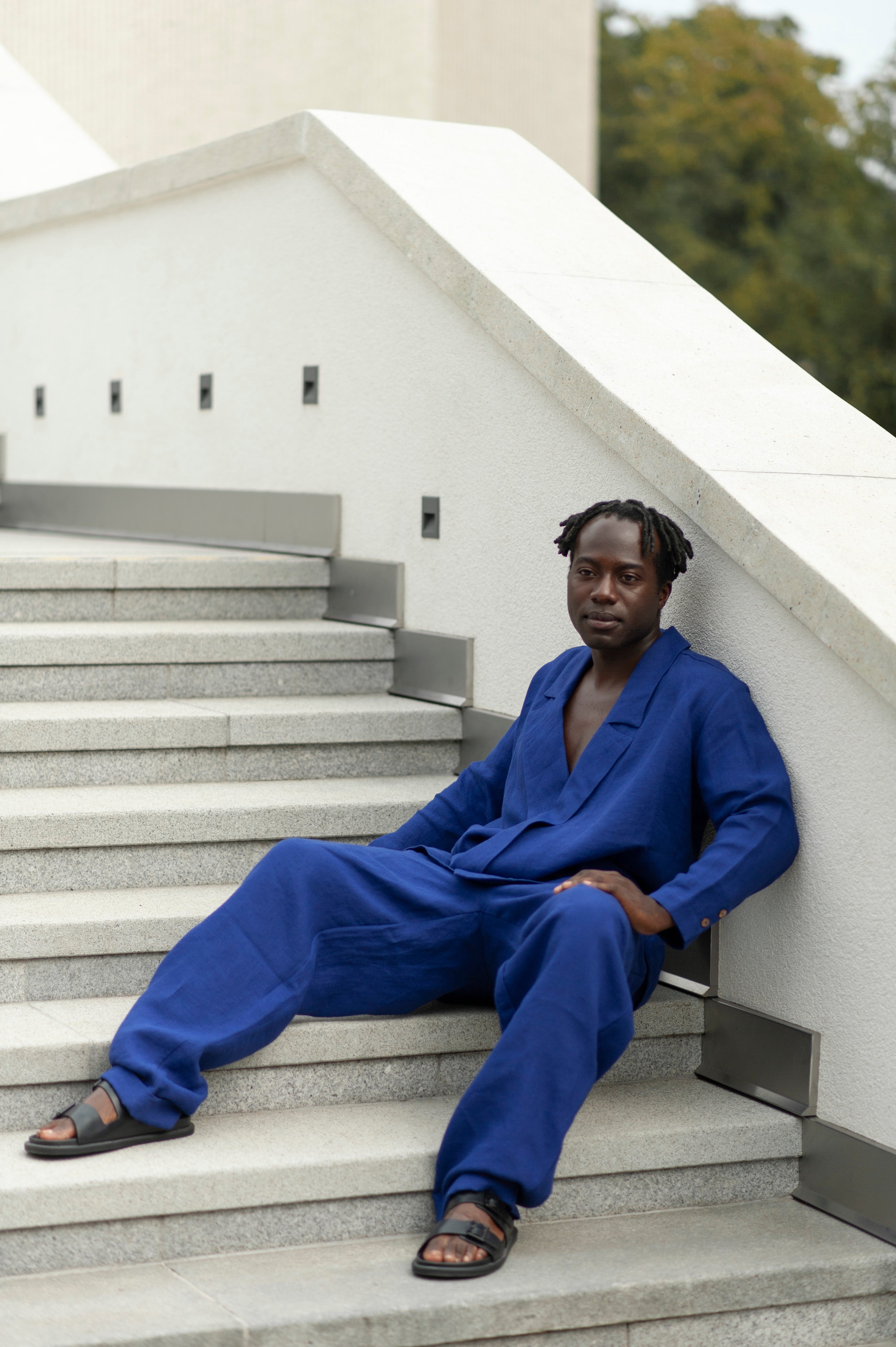 Elegant two piece linen suit for men