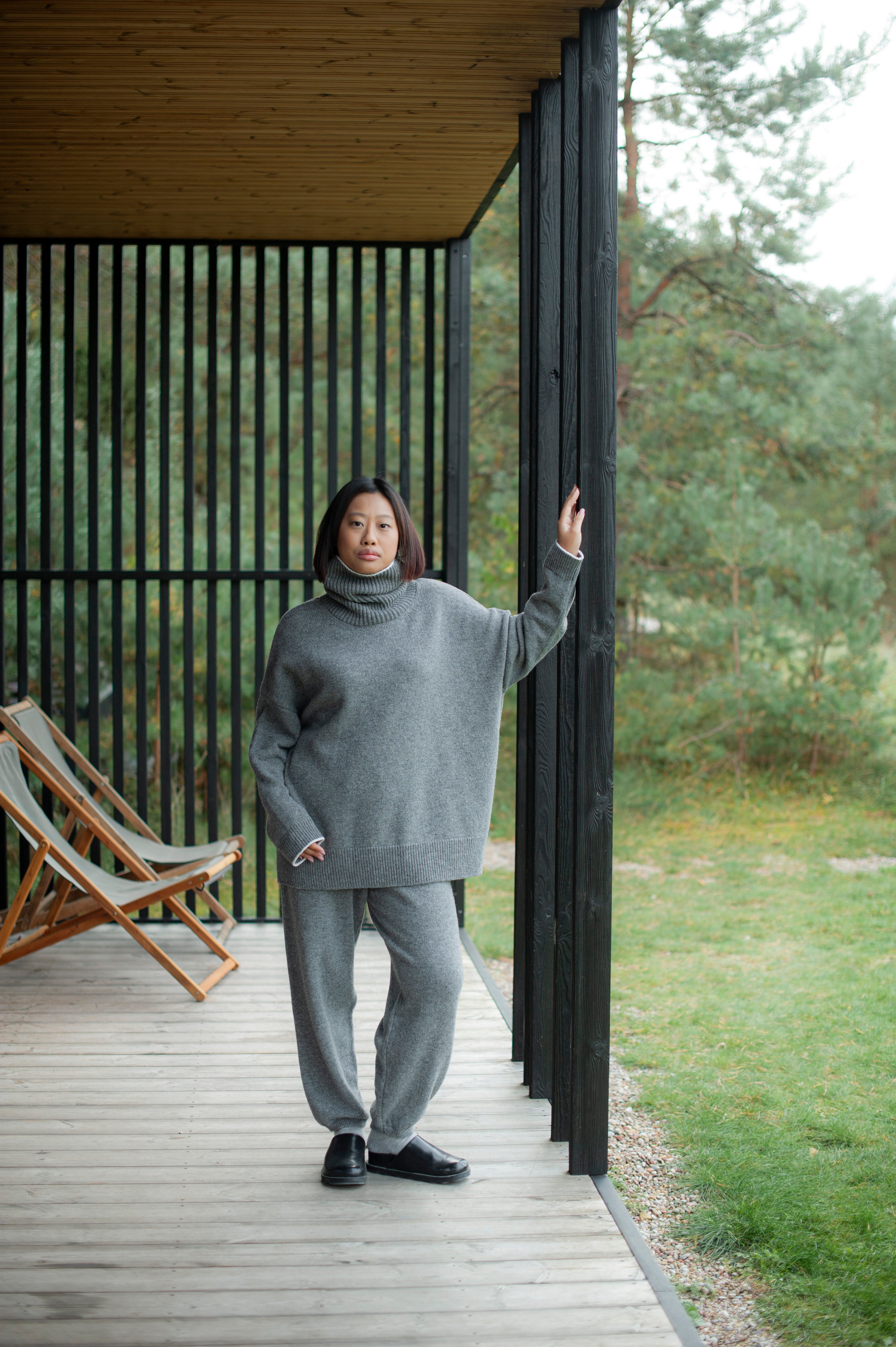 Merino wool relax fit knitted turtleneck unisex jumper