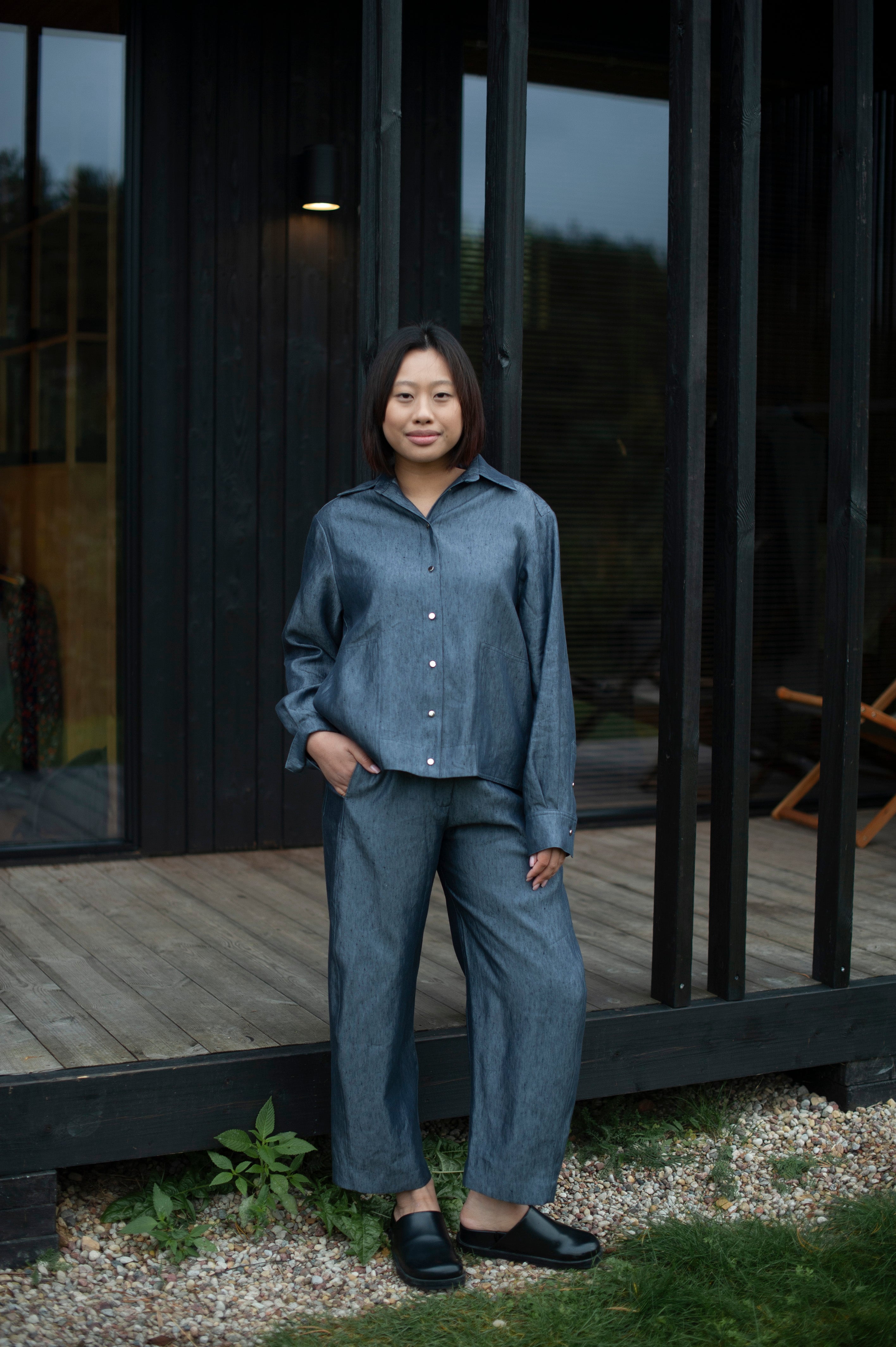 Denim blue 2-piece set linen set: Button-up shirt with cuffs and tapered leg pleated pants. Breathable and lightweight fabric. 