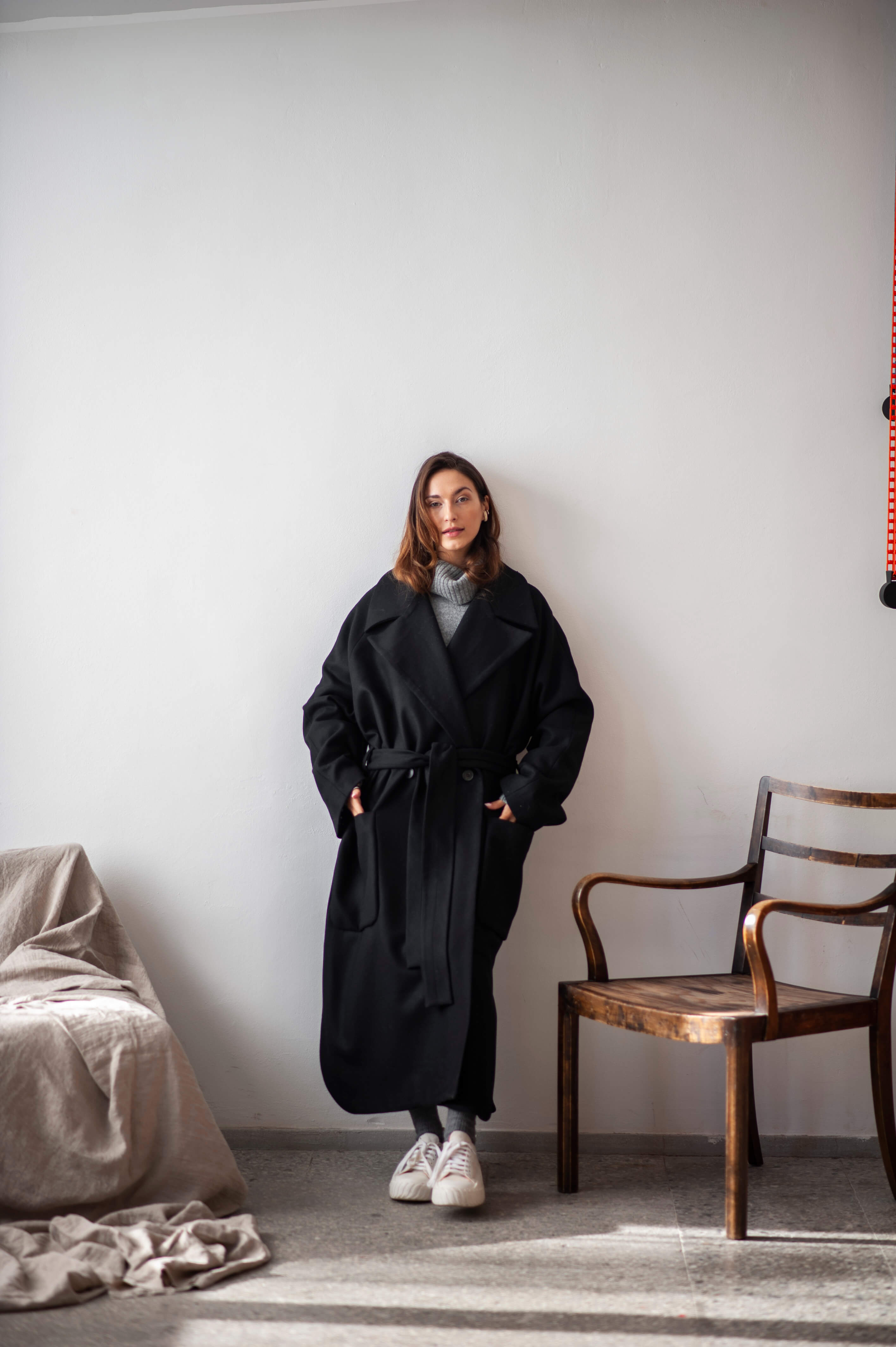 Oversize fit black long wool coat