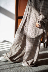 Wide-leg plaid trousers with front pleats for women